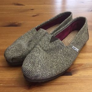 Toms Slip On Shoes